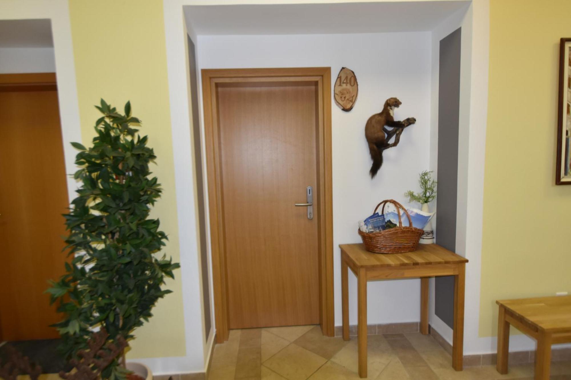 Apartments And Rooms Kod Eli Ravna Gora Ngoại thất bức ảnh