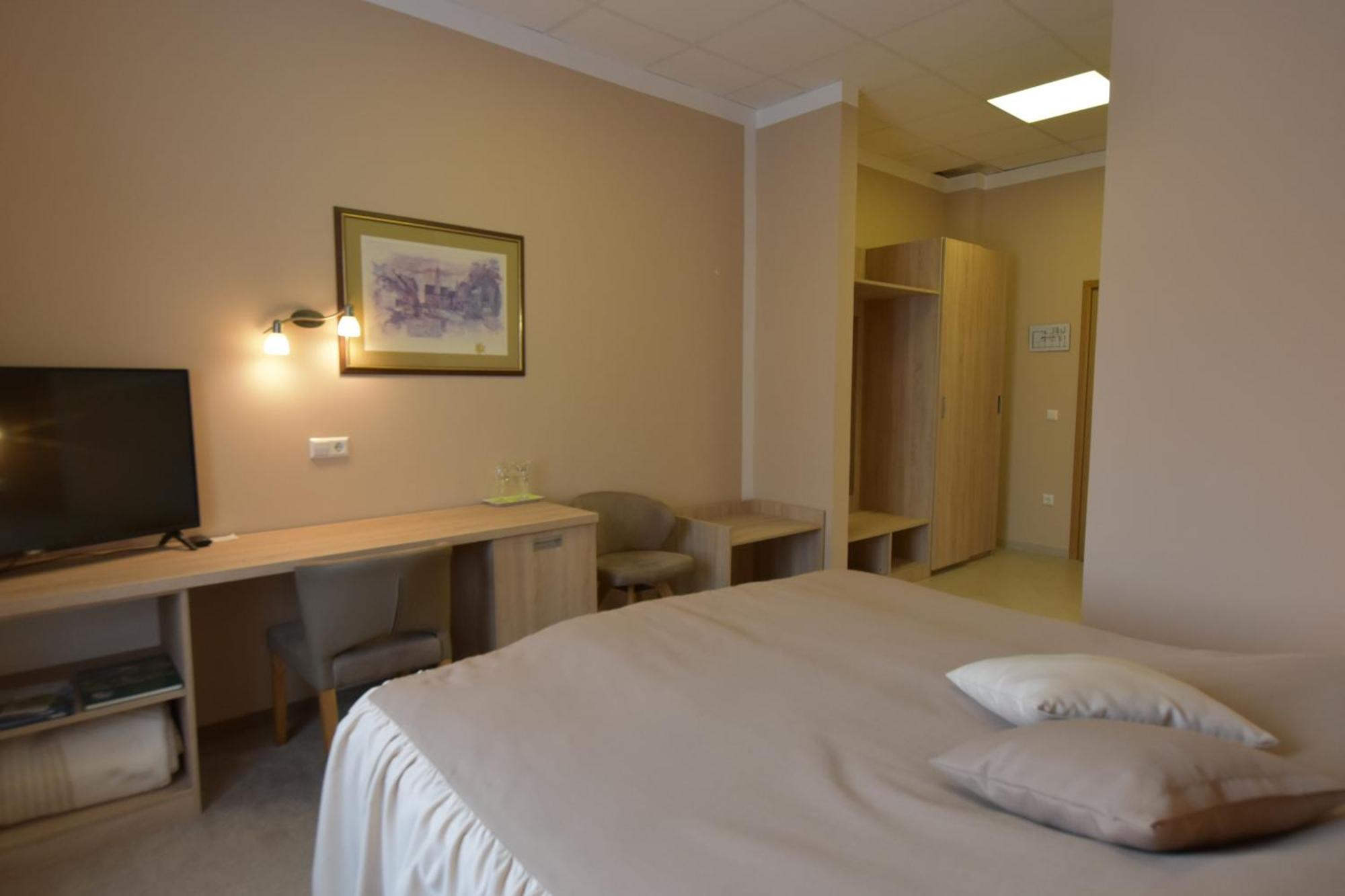 Apartments And Rooms Kod Eli Ravna Gora Ngoại thất bức ảnh